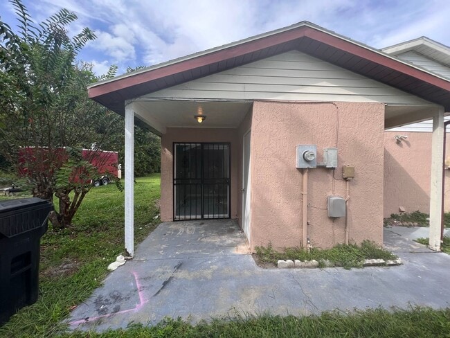 Building Photo - The perfect home waiting for you!