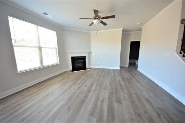 Building Photo - 246 Hellen Vly Dr