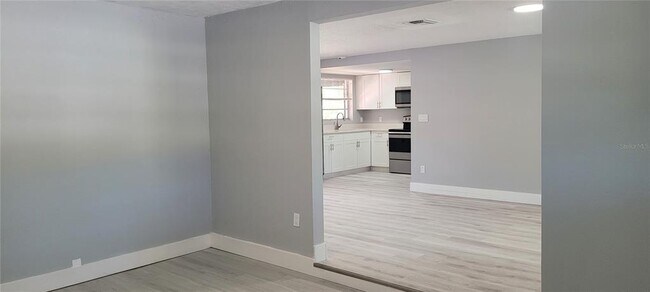 Building Photo - 1405 Castleworks Ln