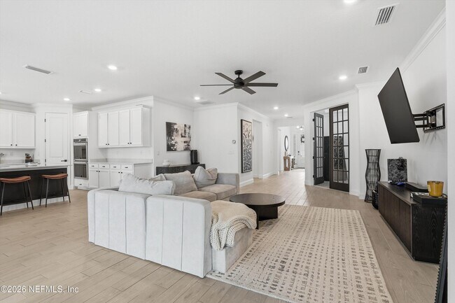 Building Photo - 73 Oaklawn Ct