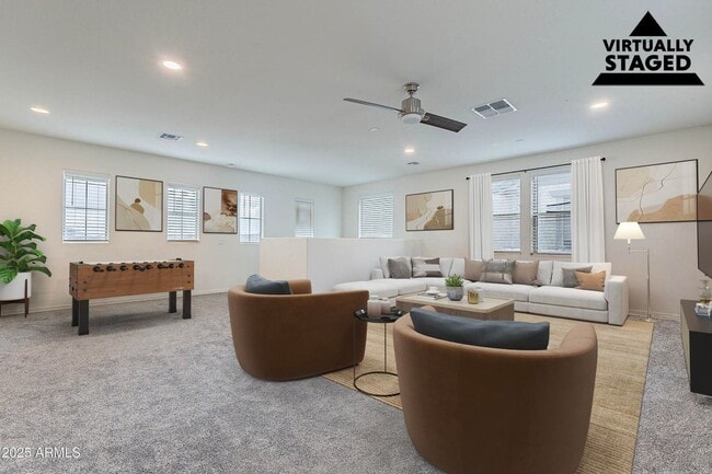 Building Photo - Charming 5-bed, 4.5-bath, 3 Car home with ...