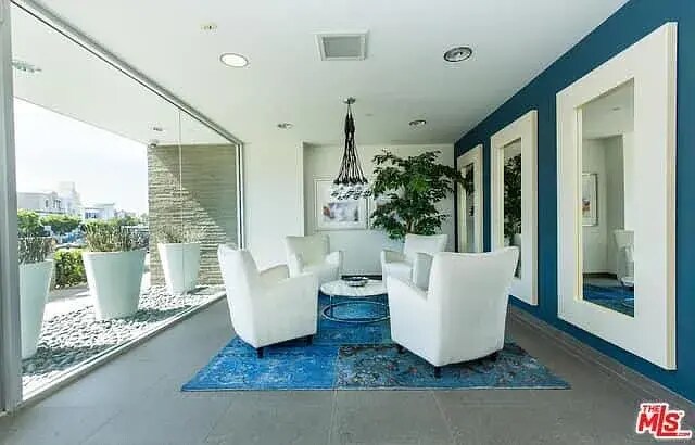 Lobby - 7857 W Manchester Ave