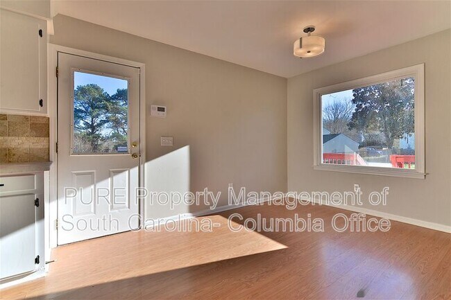 Building Photo - 213 Puller Ct