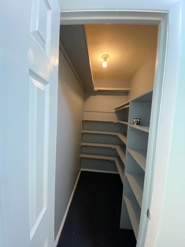 Building Photo - 5101 Crossfield Ct
