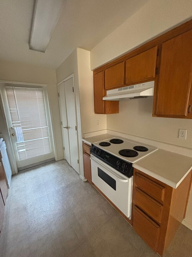 Building Photo - 4115 Ardmore Ave