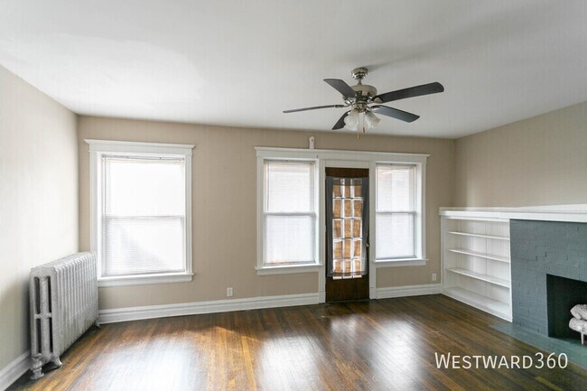 Building Photo - 5419 S Drexel Ave
