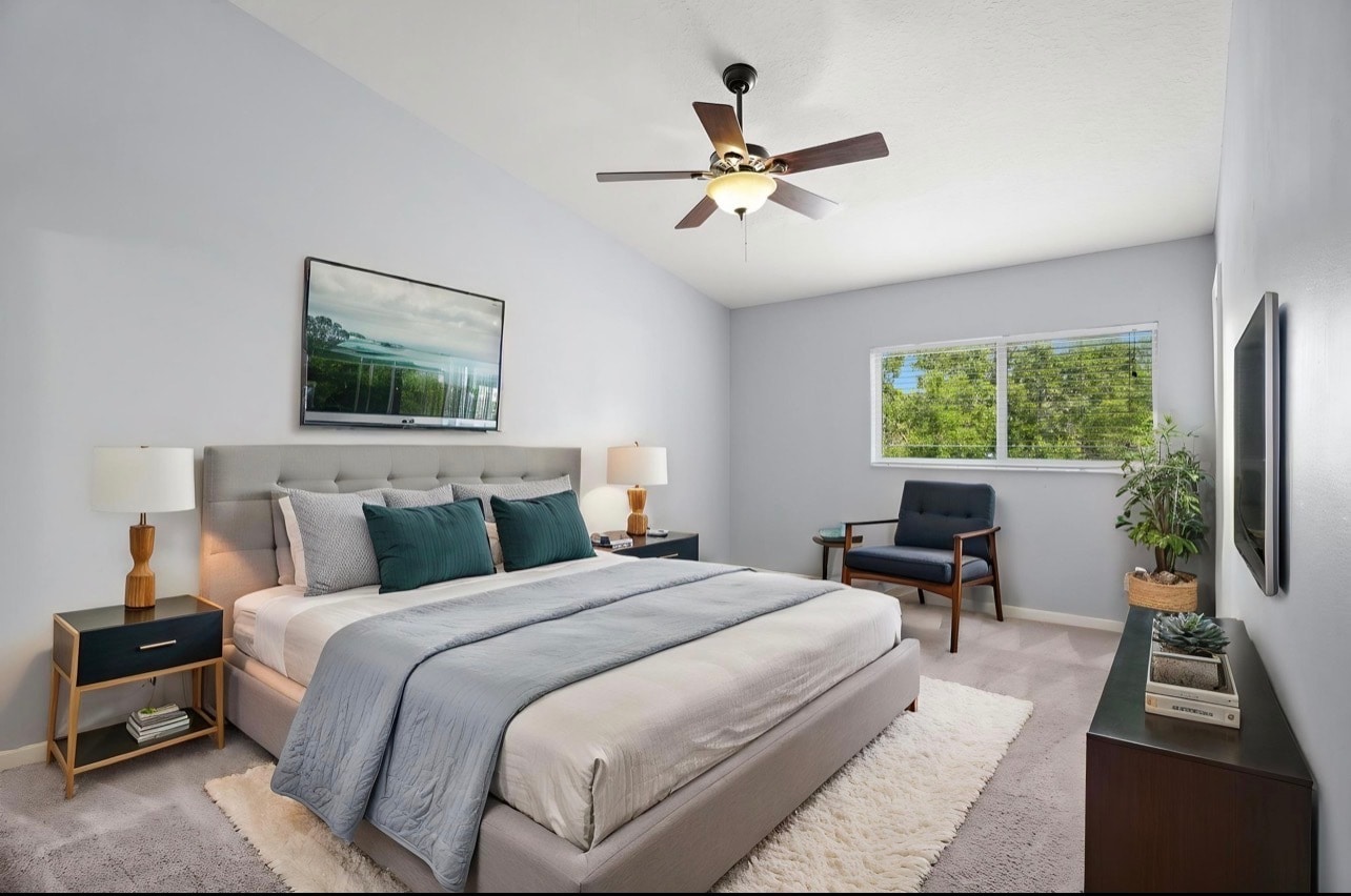 Building Photo - 13137 Kings Crossing Dr
