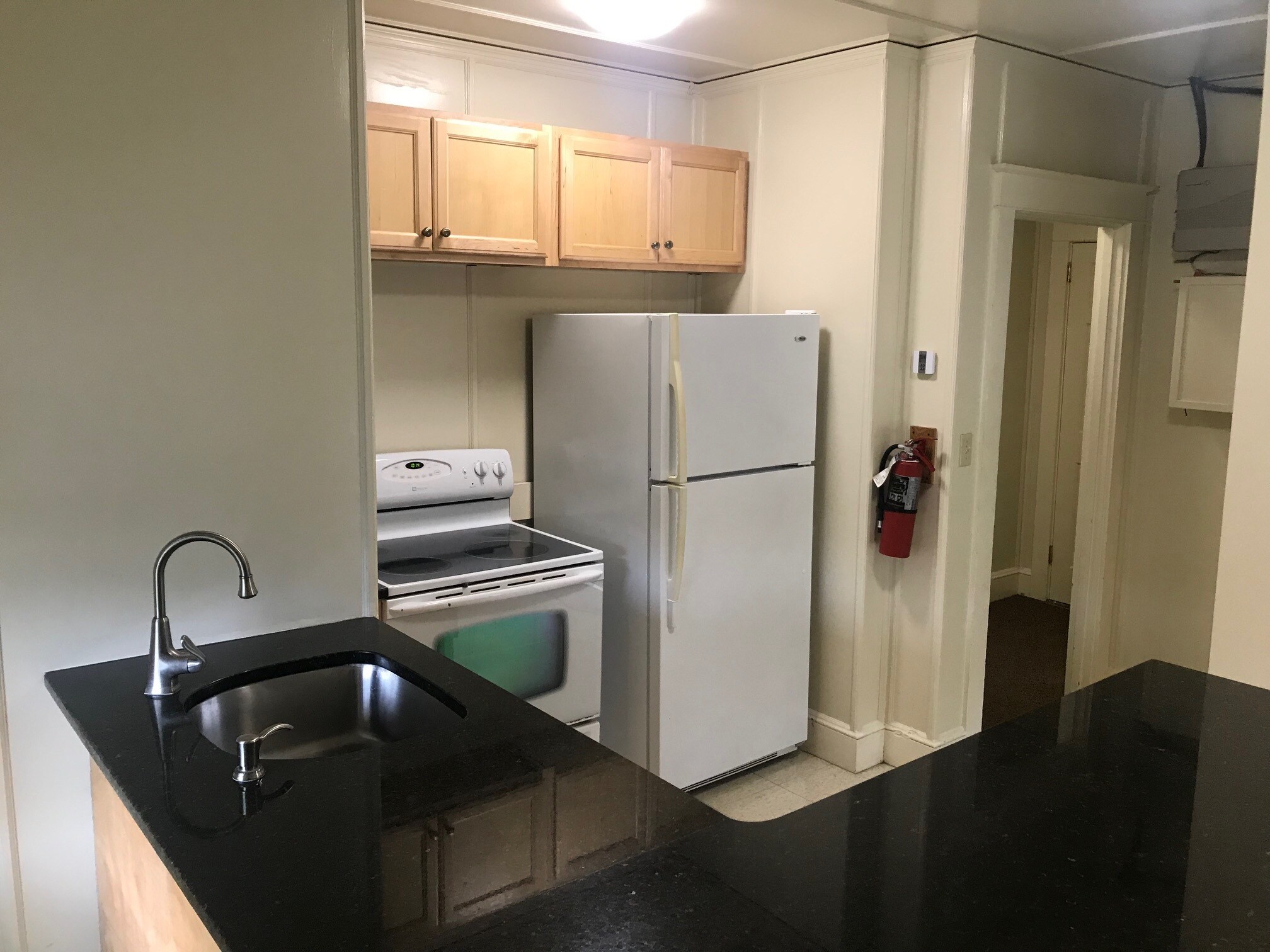 Building Photo - 33 Ward St