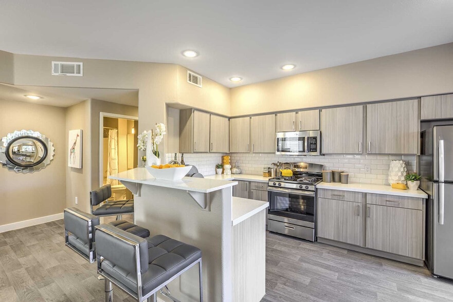 Tuscany 725 S Hualapai Way Las Vegas NV 89145 Apartment Finder