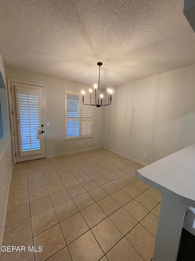 Building Photo - 206 Vic Clark Ct