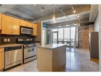 Building Photo - 901 N 3rd St