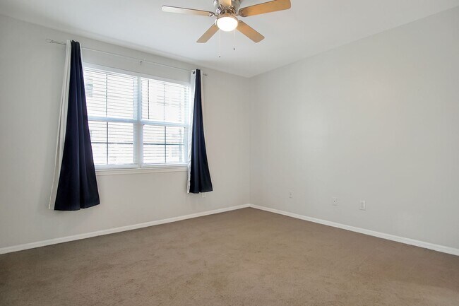 Building Photo - Calypso Cay Resort-Style Living  | Spacious 2-Bedroom Condo