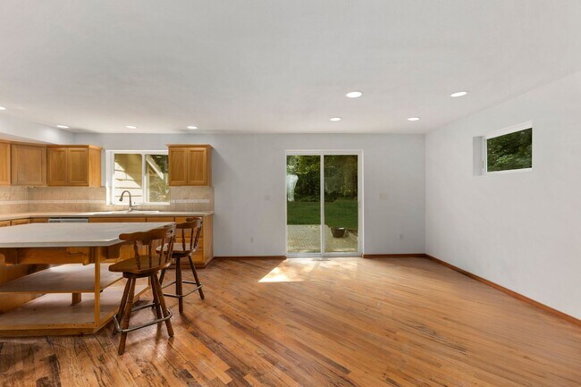 Building Photo - 24828 124th St SE