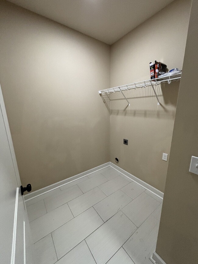 Building Photo - 113 Sandpiper Ln