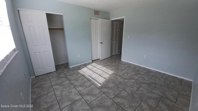 Building Photo - 181 Ulster Ln