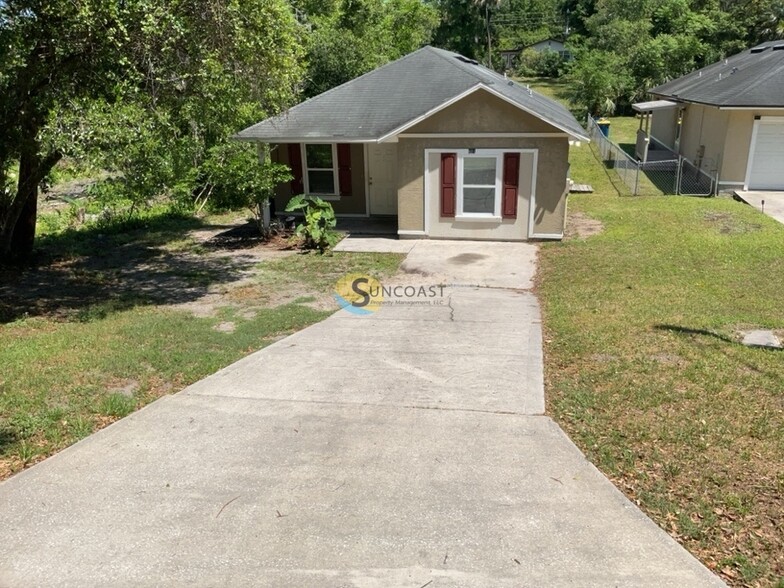 Building Photo - 481 Nitram St