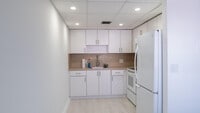 Building Photo - 400 SW 134th Way