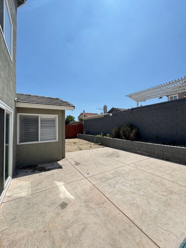 Building Photo - 1351 N Christobal Ln