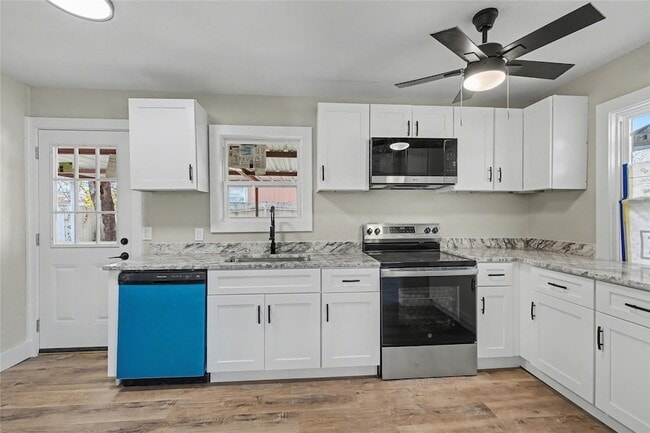 Building Photo - 4220 Ramey Ave