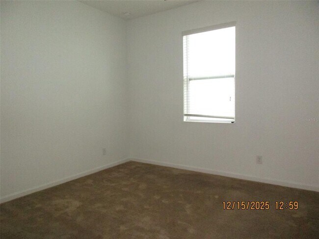 Building Photo - 3230 Stratton Cir