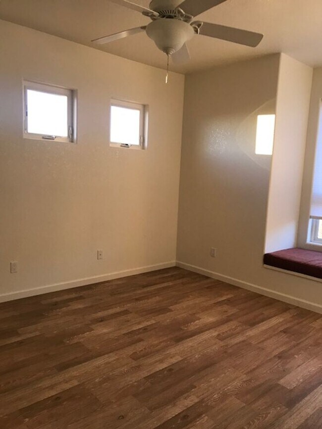 Building Photo - Occupied Coming Soon 2 bedroom plus den and an office gorgeous home on over an Acre Contact Prope...