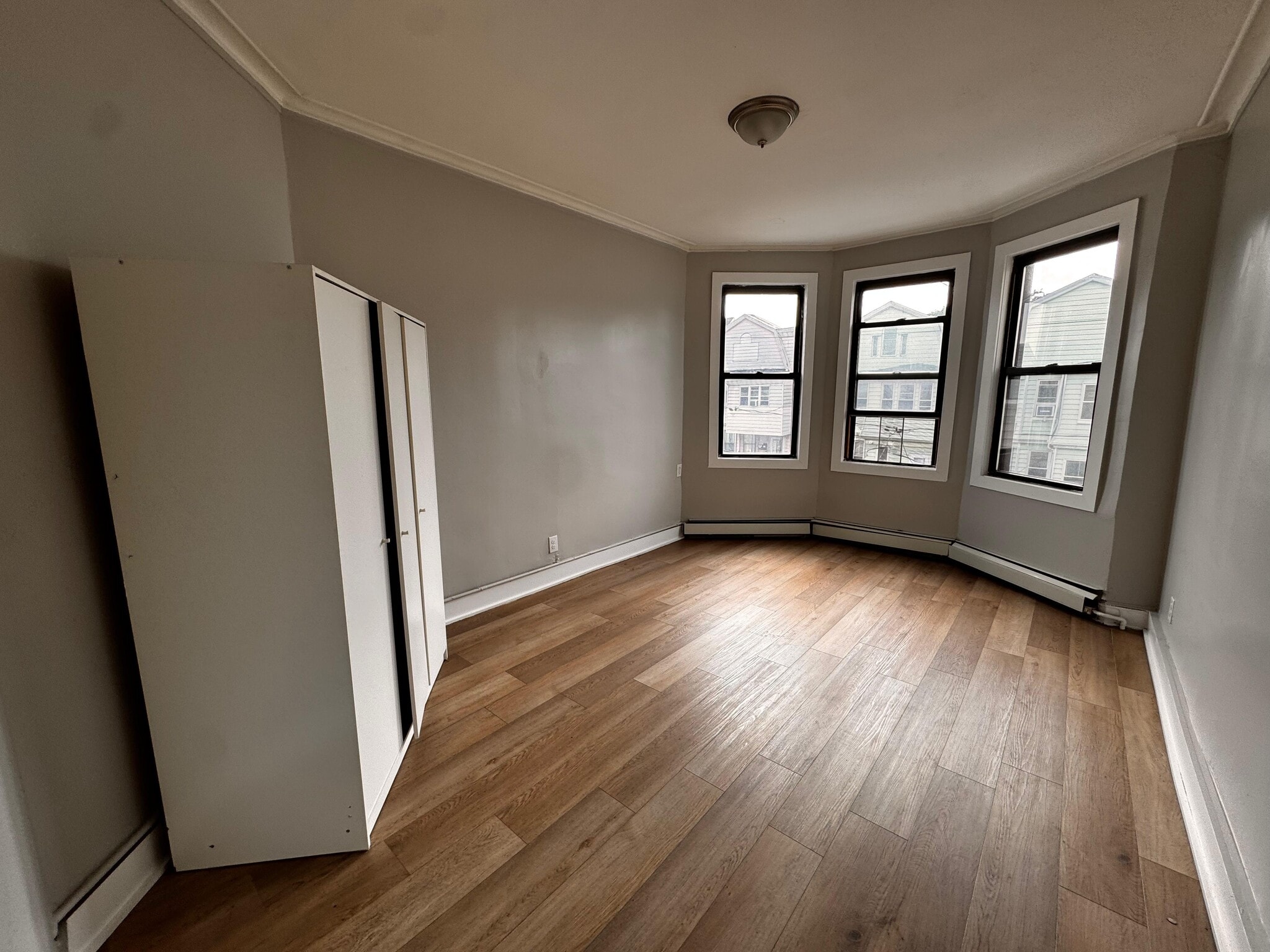 Building Photo - 123 Randolph Ave