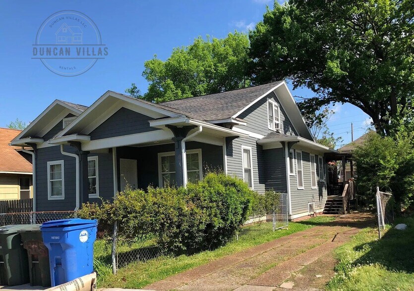 Building Photo - 1205 Chamberlain Ave