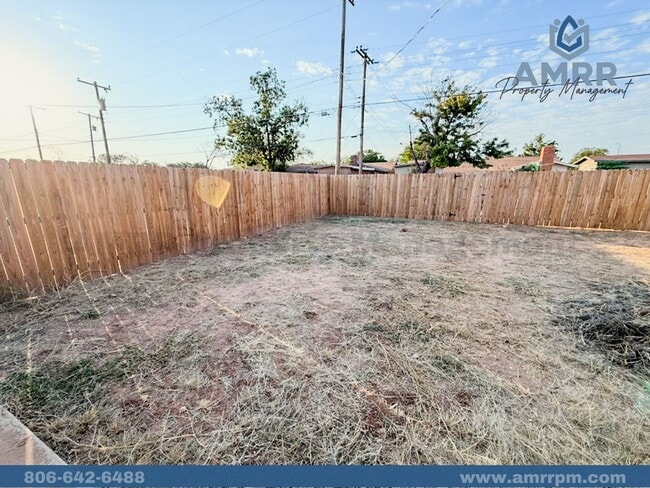 Building Photo - Charming 3-Bedroom House – Your Dream Home...