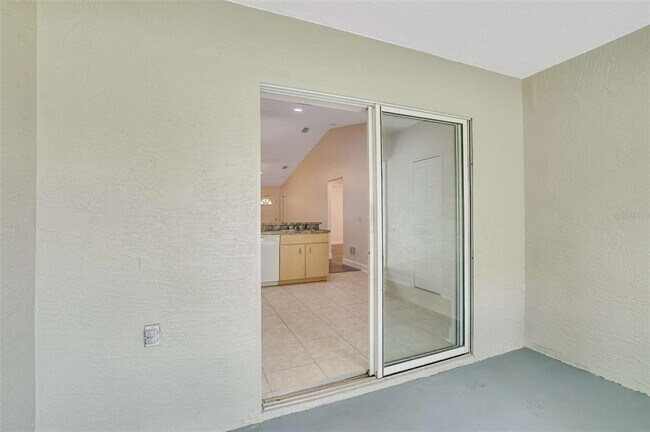 Building Photo - 51 Wellwood Ln