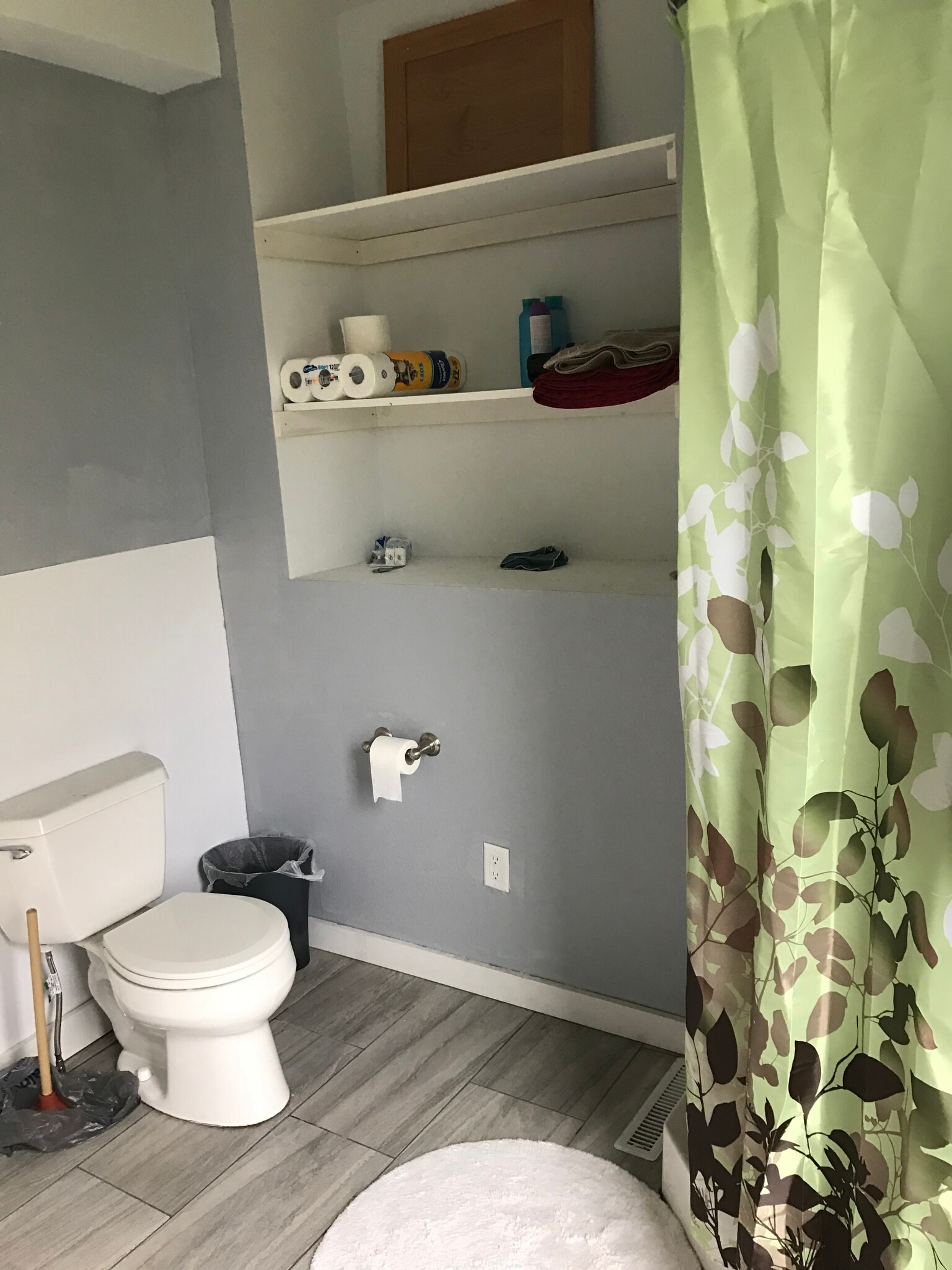 Building Photo - 513 4th Ave NW