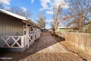 Building Photo - 463 Larson Rd