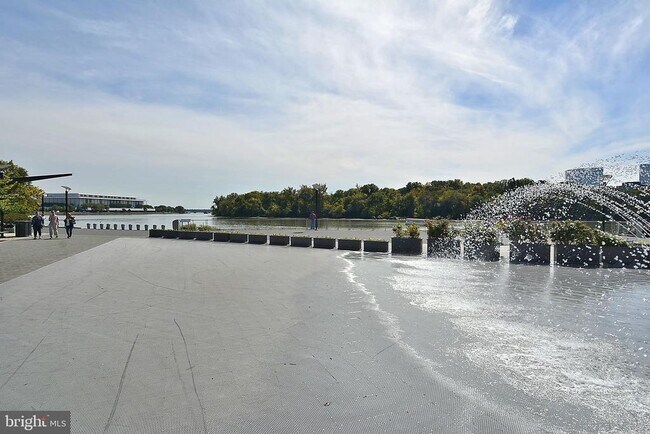 Building Photo - 2500 Q St NW