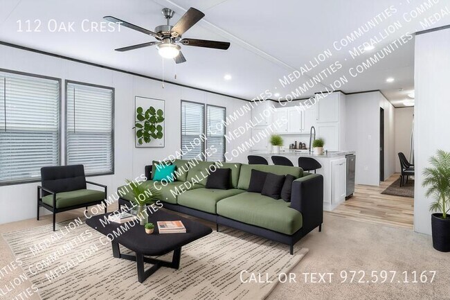 Building Photo - 112 Oak Crest