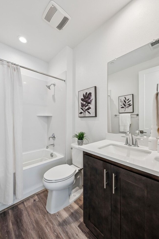 Building Photo - 3479 Client Cmn