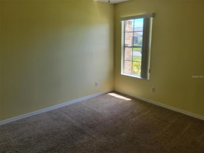 Building Photo - 2735 Eagle Lake Dr