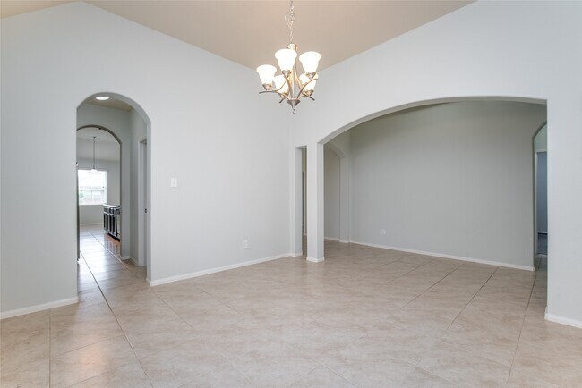 Building Photo - 3931 Medici Ct