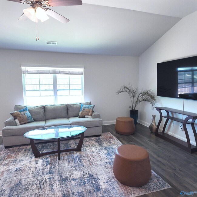 Building Photo - 14303 Lavender Ct