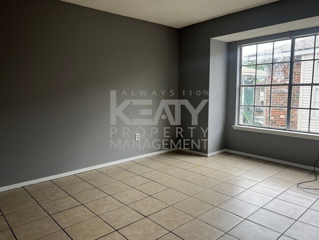 Building Photo - 109 Meudon St