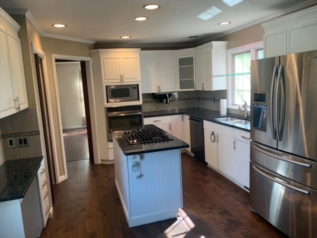Building Photo - 5567 Crow Creek Rd