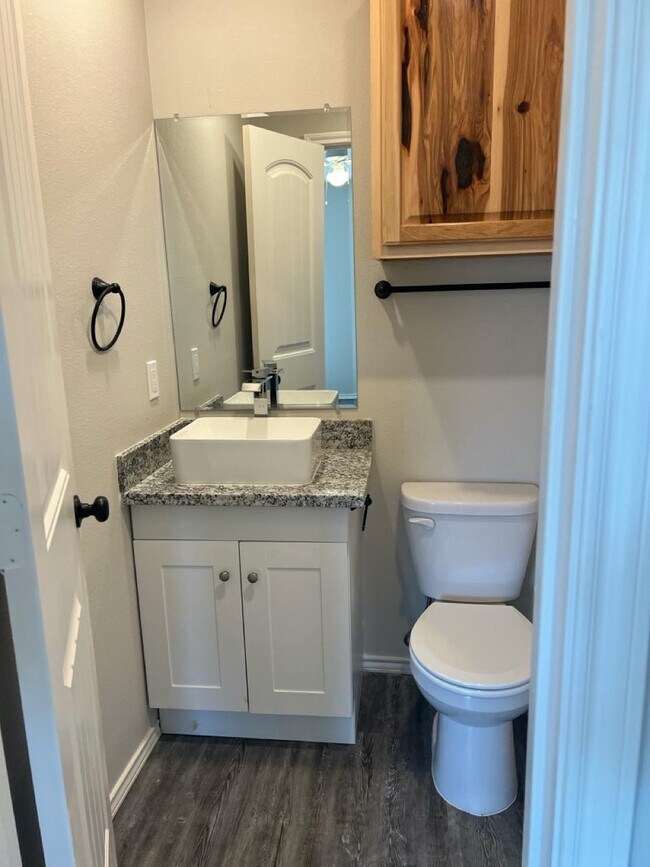 Building Photo - 7441 4th St