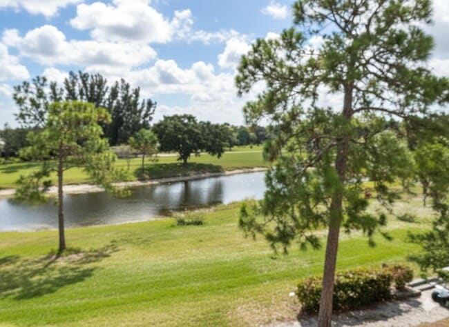 Building Photo - 6698 10th Ave N