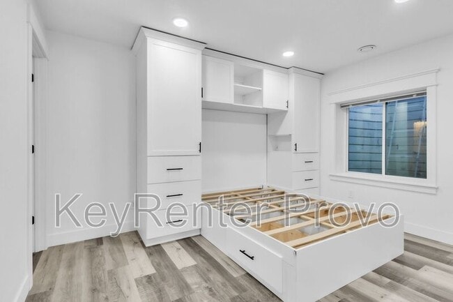 Building Photo - 475 S 800 W