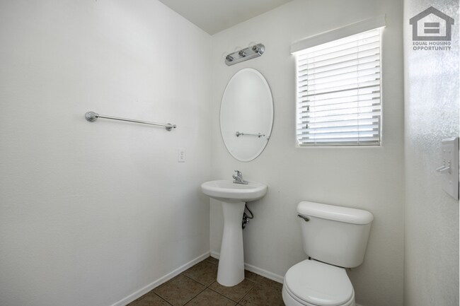 Building Photo - 3Bed/2.5Bath House in Maricopa! Move-In Ready on 07/09/2026!