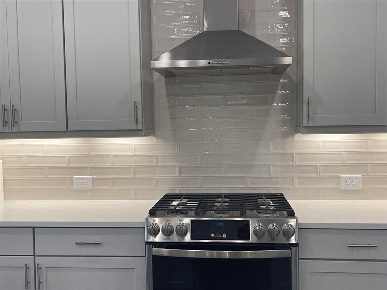 Building Photo - 4807 Larkin Pass