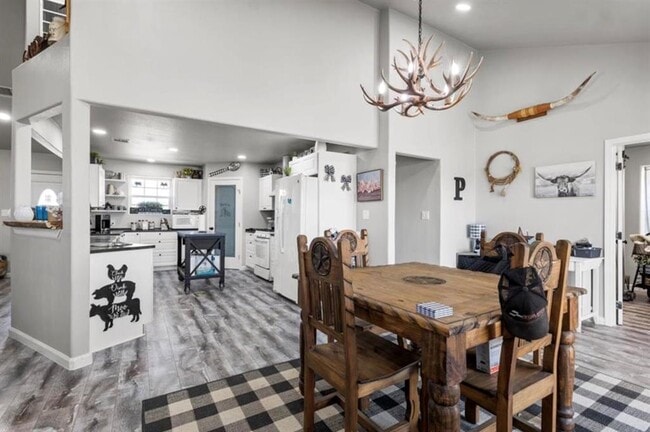 Building Photo - 7027 FM971