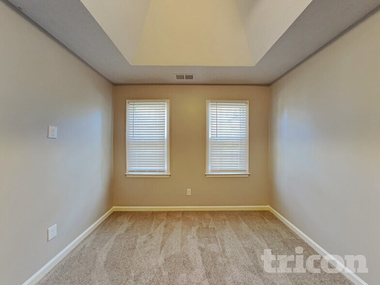 Building Photo - 1182 Plunkett Way