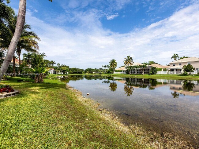 Building Photo - 797 Vista Meadows Dr