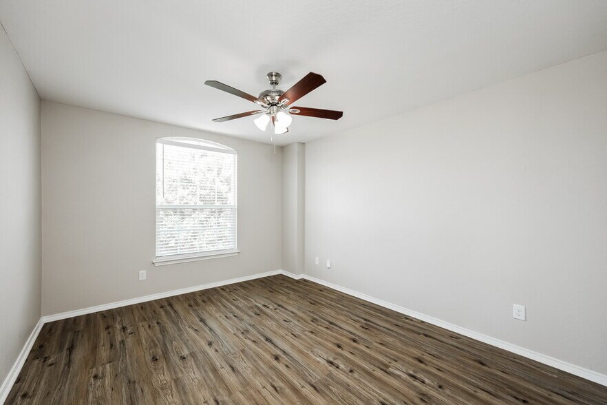 Building Photo - 8434 Cedar Meadows