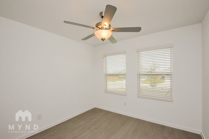 Building Photo - 2708 Mistwood Dr