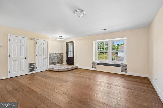 Building Photo - 13505 Coates Ln